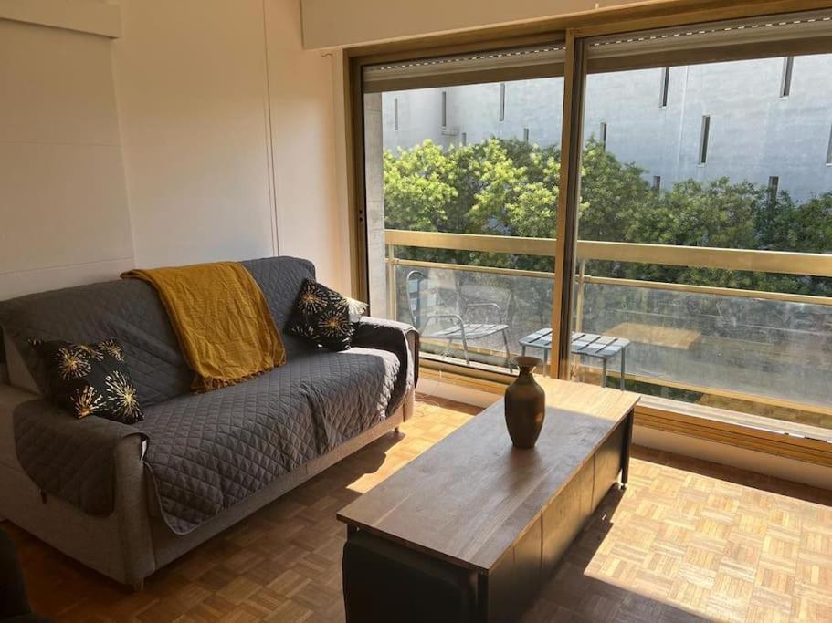 Entiry Apartment, Private Rooms In פריז מראה חיצוני תמונה